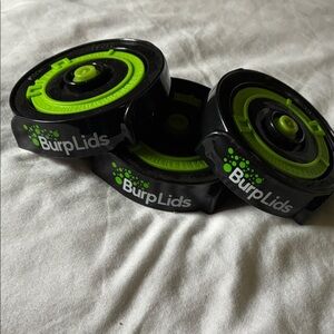 BurpLids Black and Green Lids